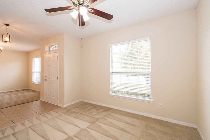 Building Photo - 2714 Spoonbill Trail