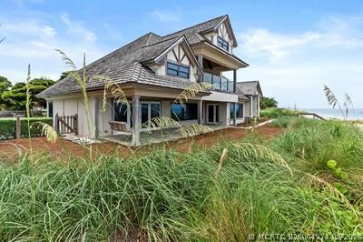 Building Photo - 965 Pebble Ln