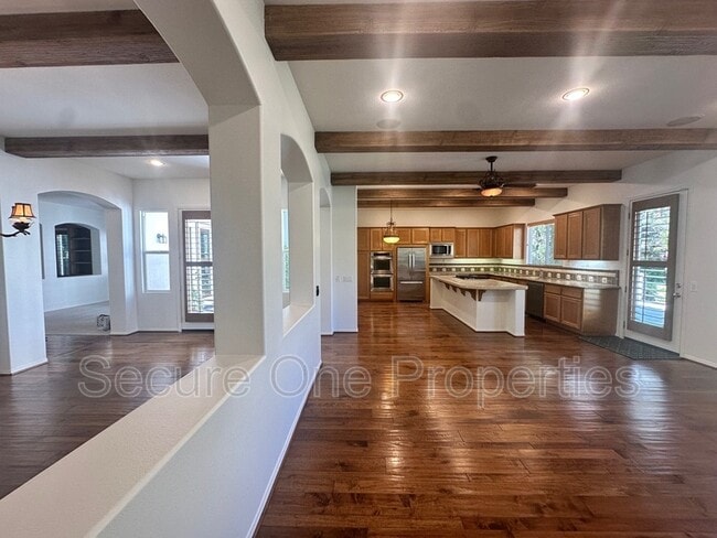 Building Photo - 5199 Via Dolores