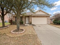 Building Photo - 494 Hunters Ridge Dr