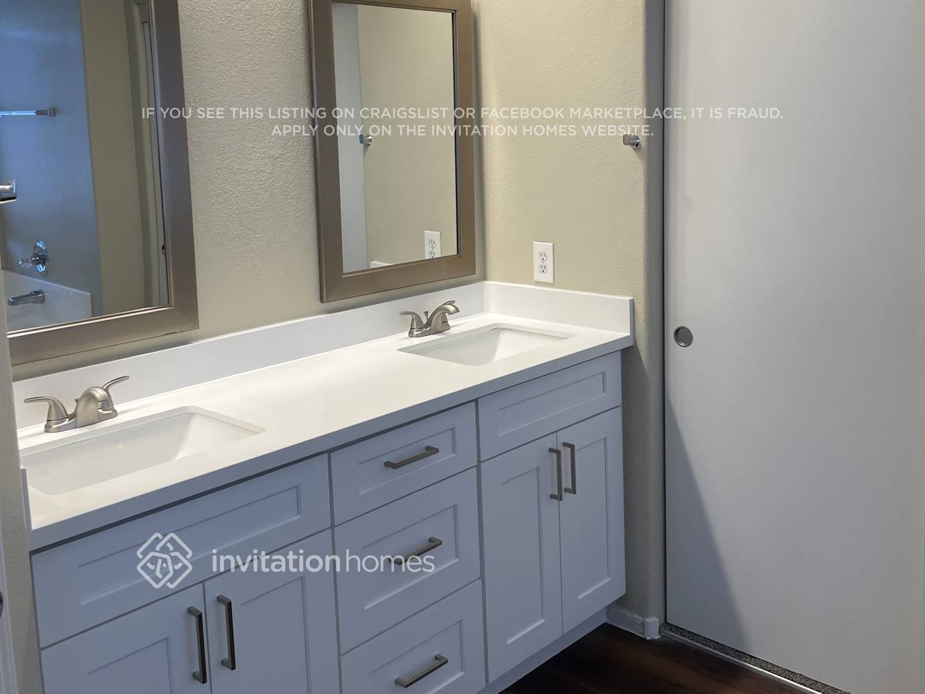 Building Photo - 10410 Morning Drop Ave