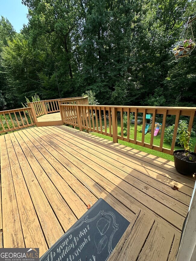 Building Photo - 3896 Northlake Creek Dr