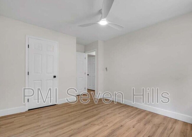 Building Photo - 4116 Tara Dr