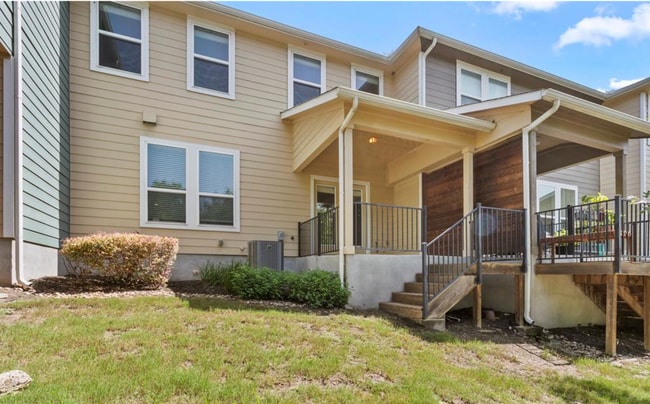 Building Photo - 213 Bridgeford Dr