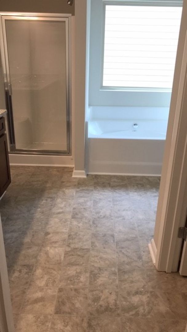 Building Photo - 4 Bedroom Single Family Home in Ellenwood ...