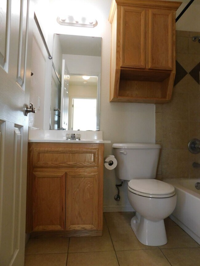 Building Photo - 317 Jeff Gordon Dr