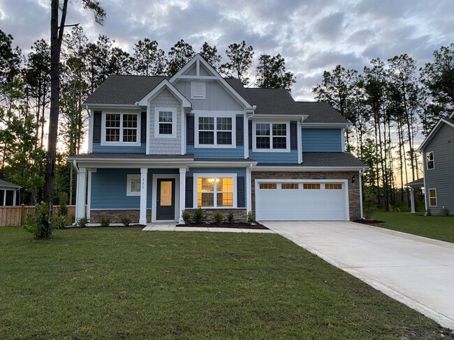 Primary Photo - 4 Bed, 2.5 Bath located in Mimosa Bay Comm...