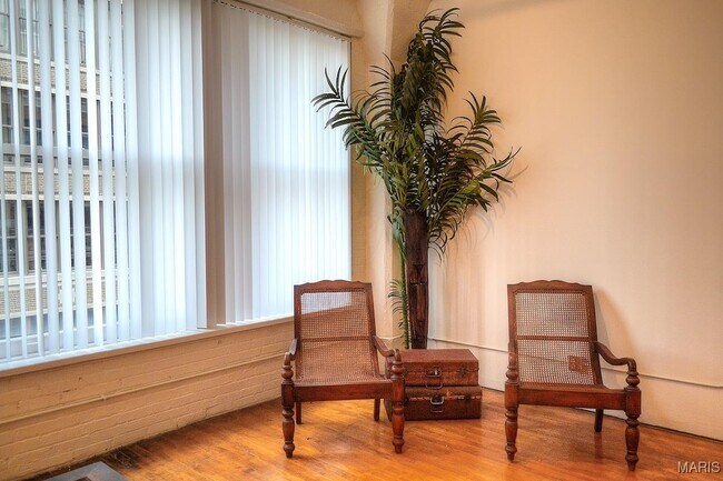 Building Photo - 1709 Washington Ave