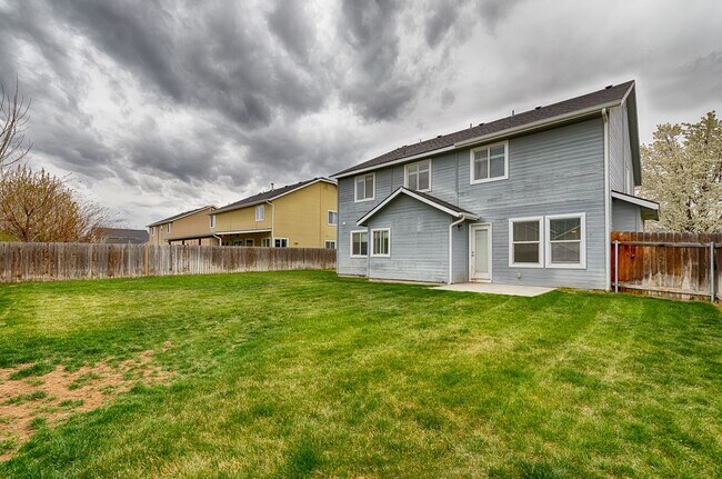 Building Photo - Beautiful home located in sought after Sundance Subdivision