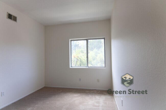 Building Photo - 6630 Corte Loma