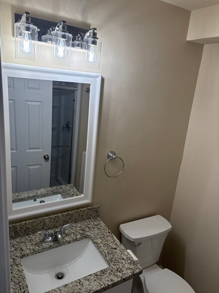 Building Photo - 5301 Kistler Rd