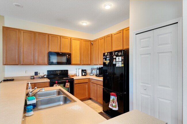 Building Photo - 2838 Sweetspire Cir