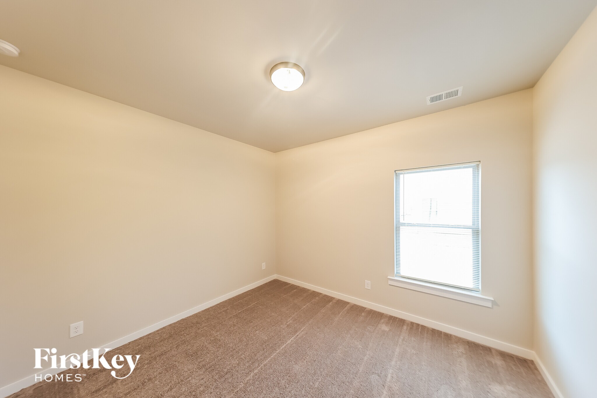 Building Photo - 60 County Rd 1700