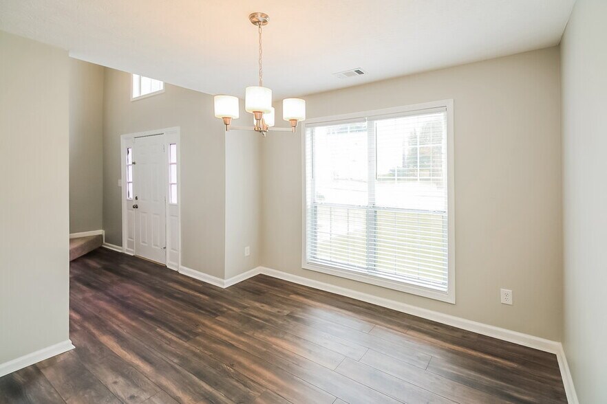 Building Photo - 77 Harbour Town Cove