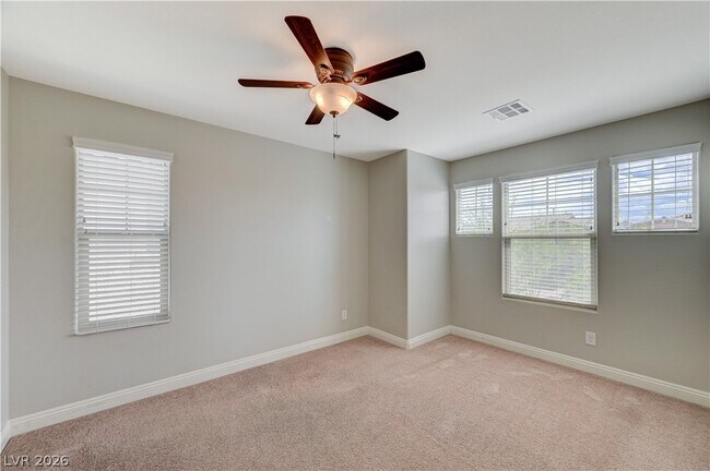 Building Photo - 276 Homeward Way