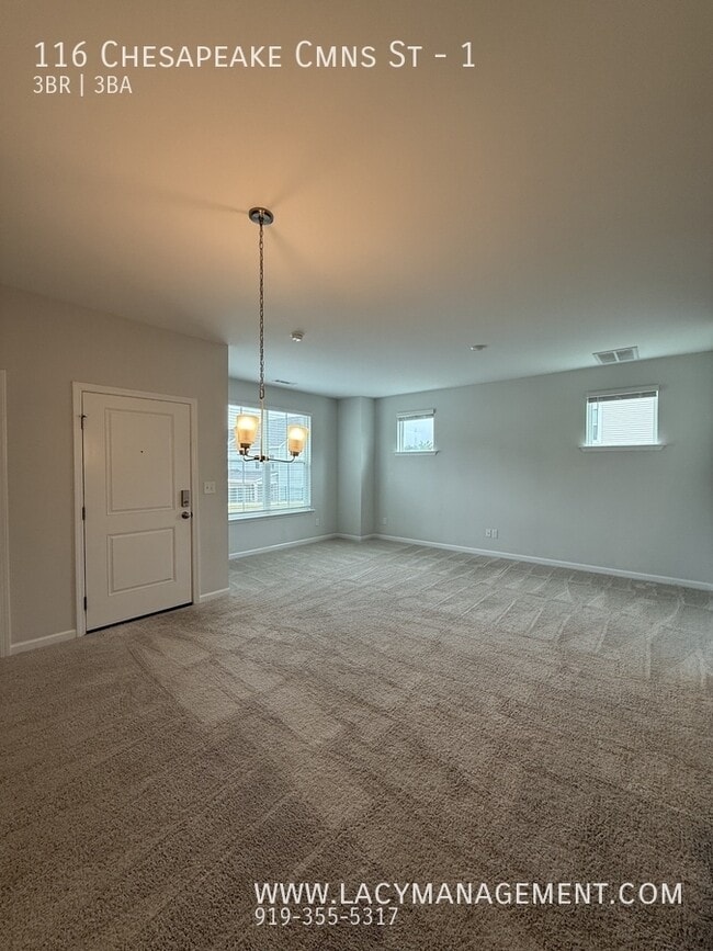 Building Photo - 116 Chesapeake Cmns St