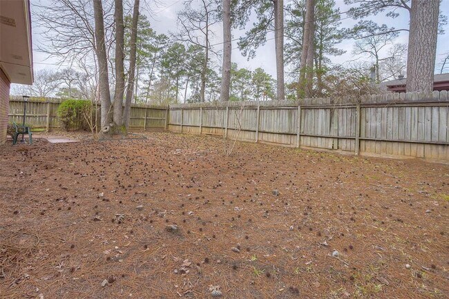 Building Photo - 3011 Sand Dr