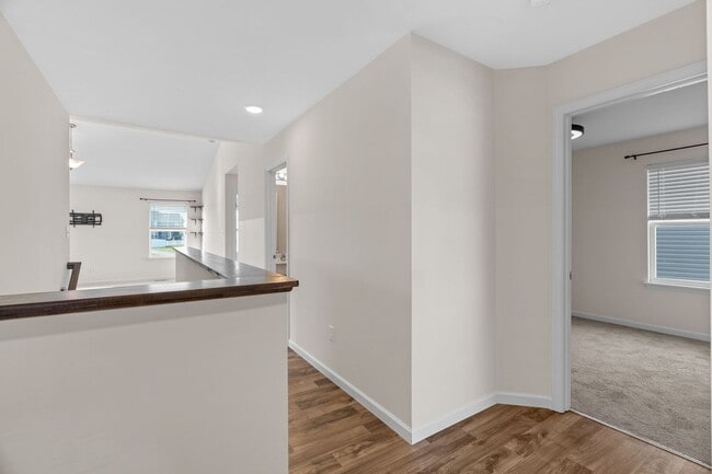 Building Photo - Charming 3-Bedroom Home