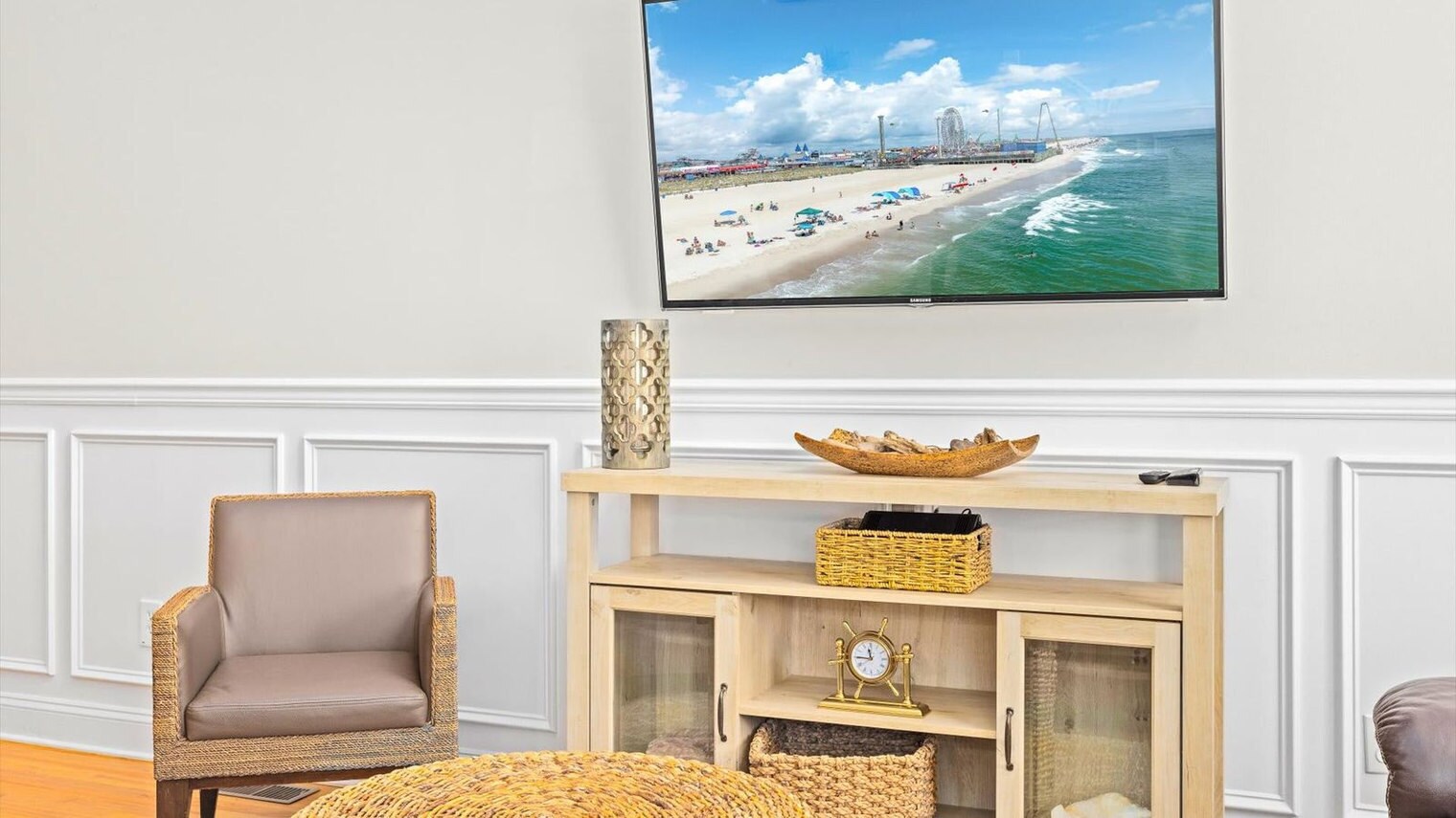 Building Photo - 15 Sumner Ave