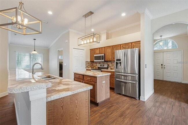Building Photo - 4007 Harbor Lake Dr