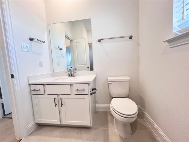 Building Photo - 1805 Willowhurst Ln