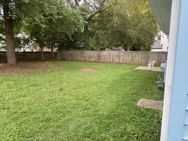 Building Photo - 781 Terrace Dr