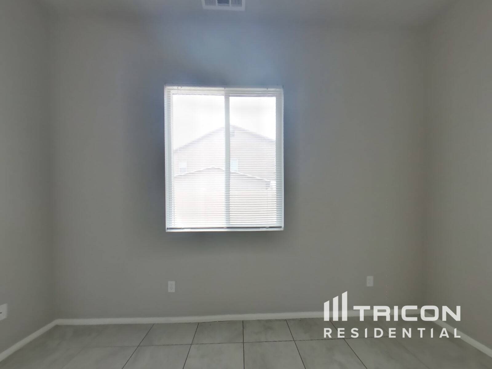Building Photo - 13725 Polk Ct