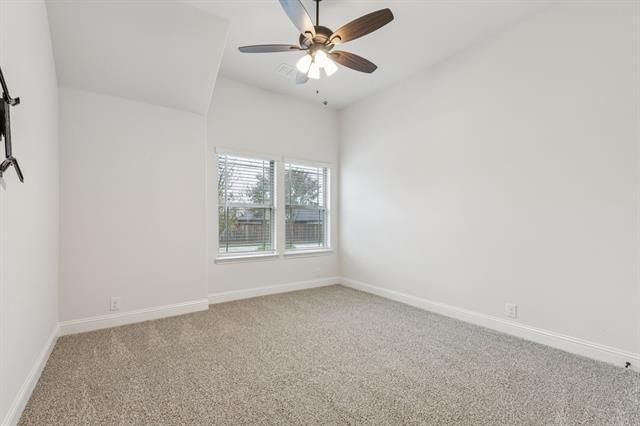 Building Photo - 300 Navo Rd