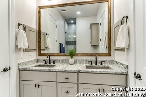Building Photo - 108 Palomino Springs