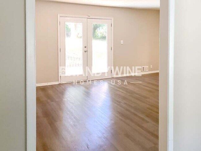 Building Photo - 5257 Norman Blvd