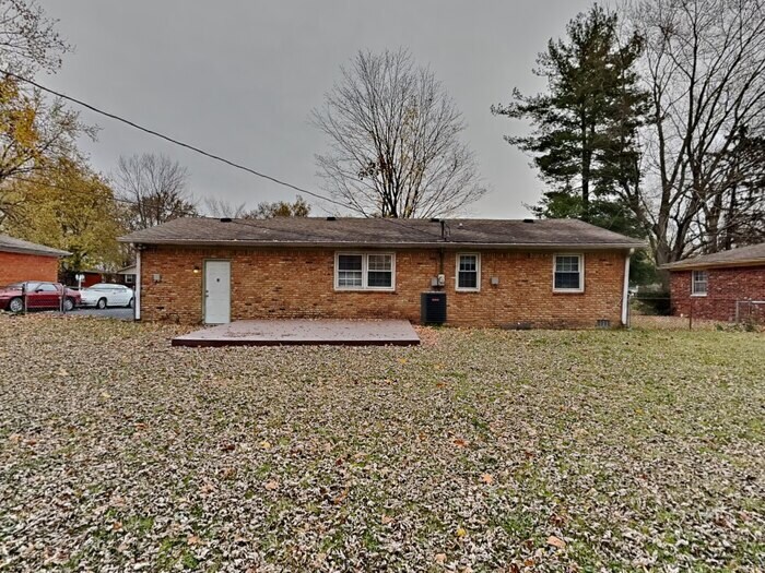 Building Photo - 4418 Windsor Rd