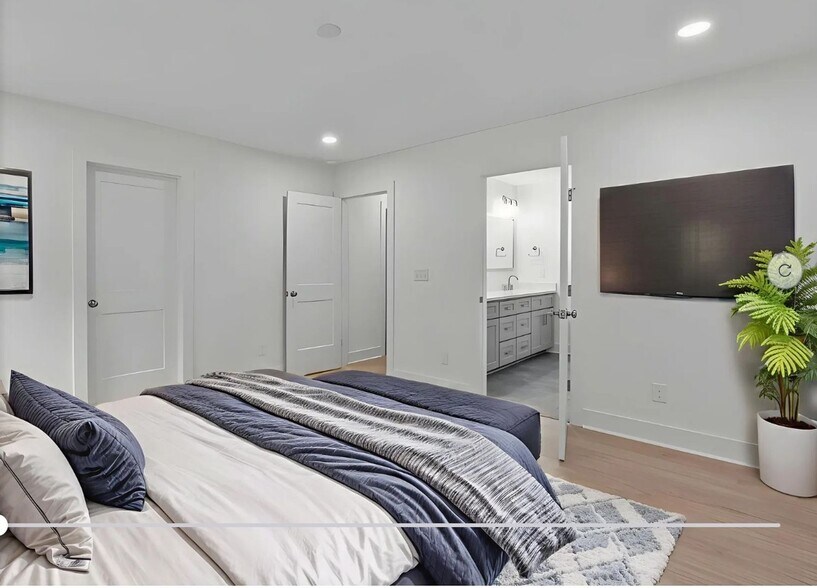 Building Photo - 229 Hickory Glen Ln