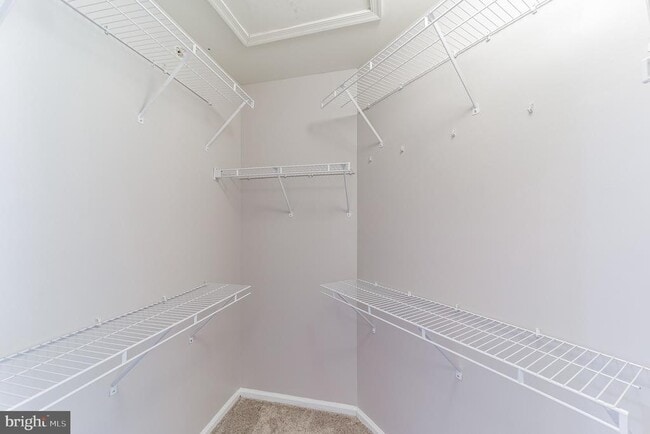 Building Photo - 40 Madison Way