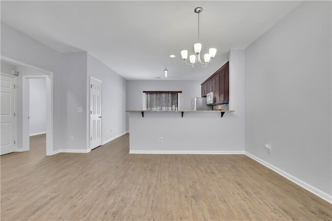 Building Photo - 13491 Spring View Dr