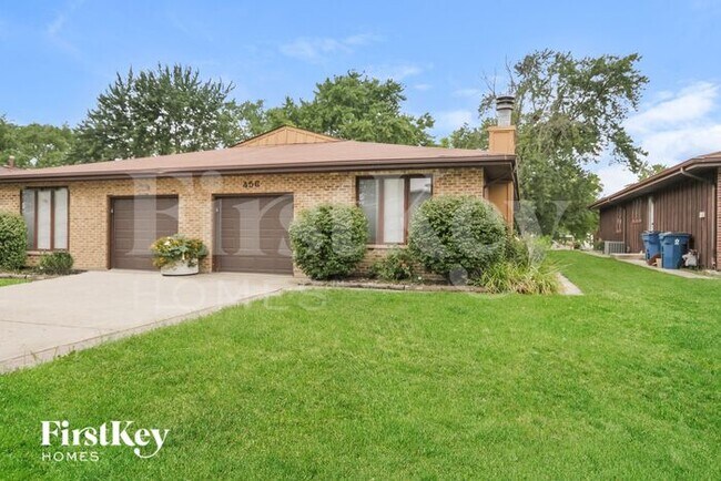 Building Photo - 456 E Lorraine Ave