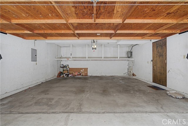 Building Photo - 214 Topaz St