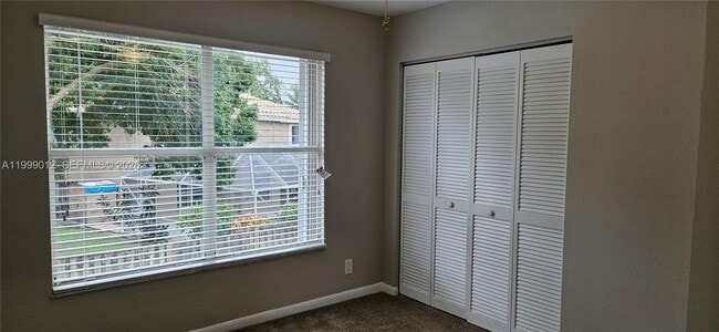 Building Photo - 4020 Sabal Lakes Rd