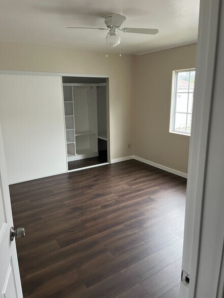 Building Photo - 10408 McNerney Ave