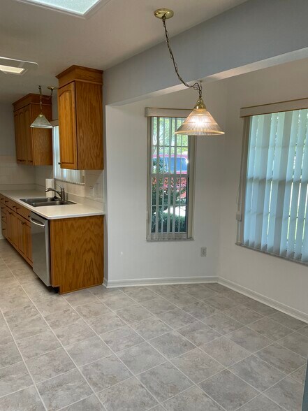 Building Photo - 6126 SW 84th Place Rd