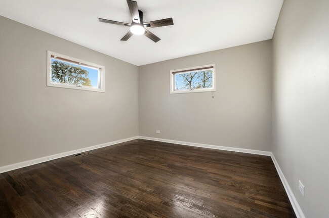 Building Photo - 75 Carthage Ln