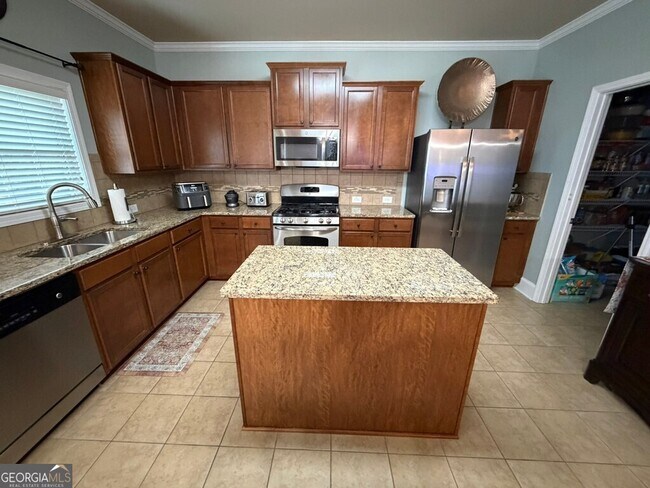 Building Photo - 1684 Lancaster Creek Cir SW