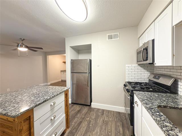 Building Photo - 5928 Fletcher Ave