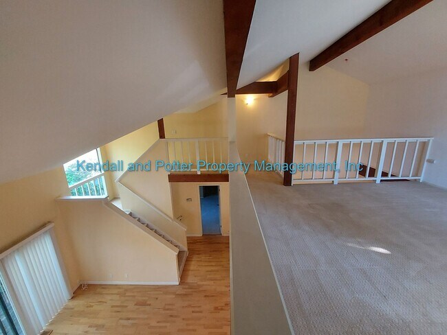 Building Photo - Spacious 3 Bed + Loft in Rio Del Mar