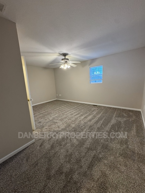 Building Photo - 216 Madison Ave