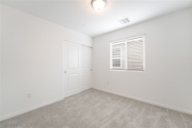 Building Photo - 408 Grand Toccata St