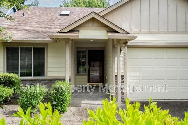 Building Photo - 2173 Laurine Ct NE