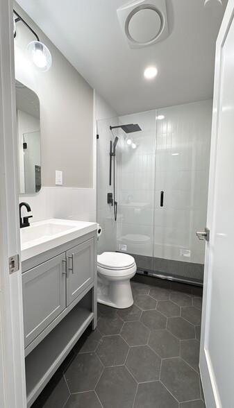 Building Photo - 97 Reservoir Ave