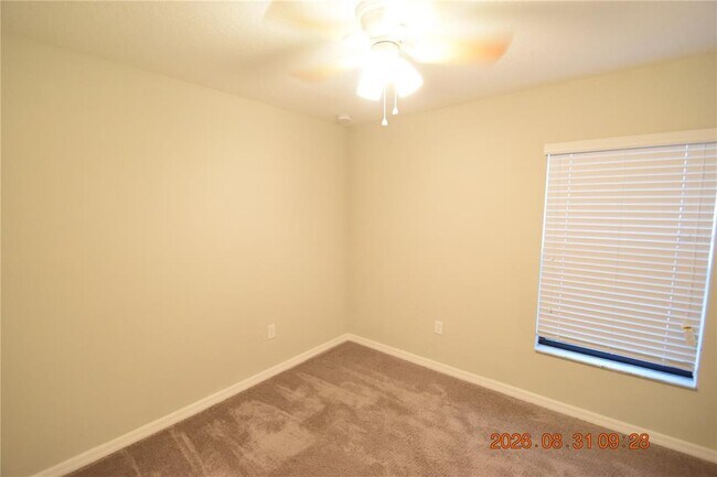 Building Photo - 10106 RoseMary Leaf Ln
