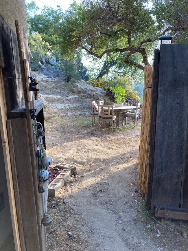 Building Photo - 21621 Circle Trl