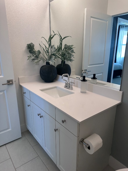 Building Photo - 778 Howard Ct